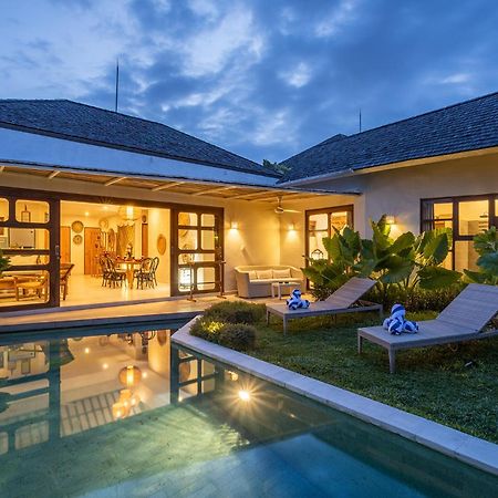 Villa Thamilla By Optimum Bali Villas Canggu  Exterior photo